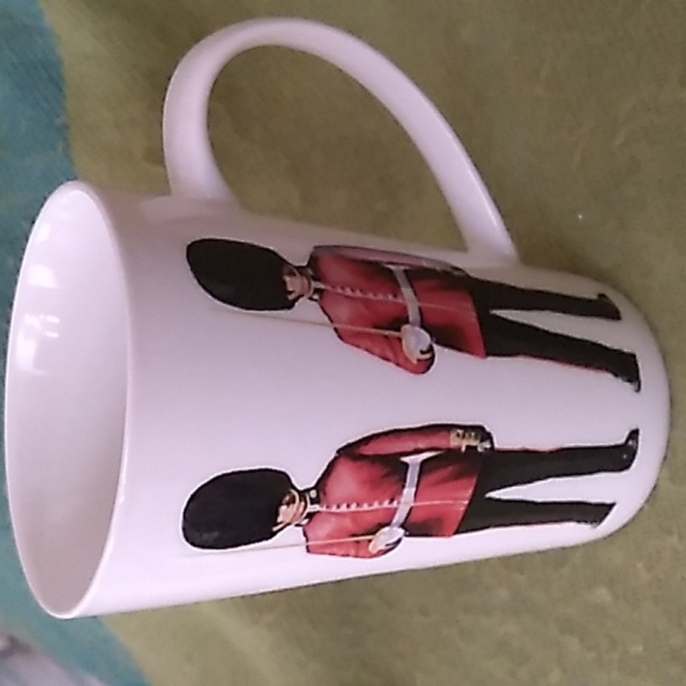 James Sadler Fine China Foot Guard Queen's Palace Guards Mug